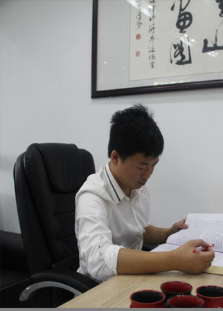 胡悦律师